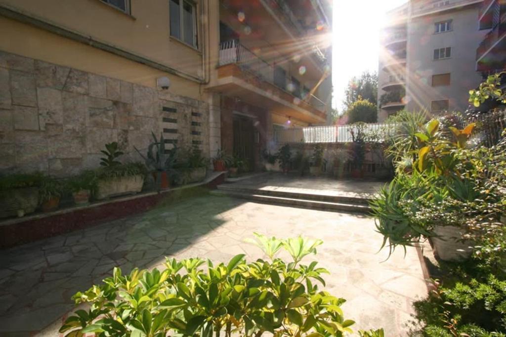 Guest House San Peter Rome Bagian luar foto
